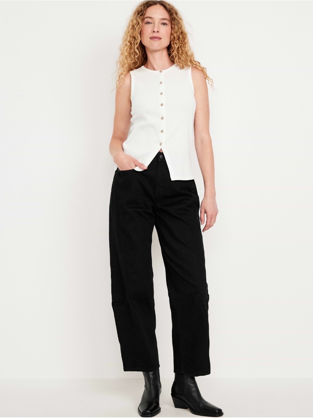 Old Navy High-Waisted Barrel Ankle Jeans